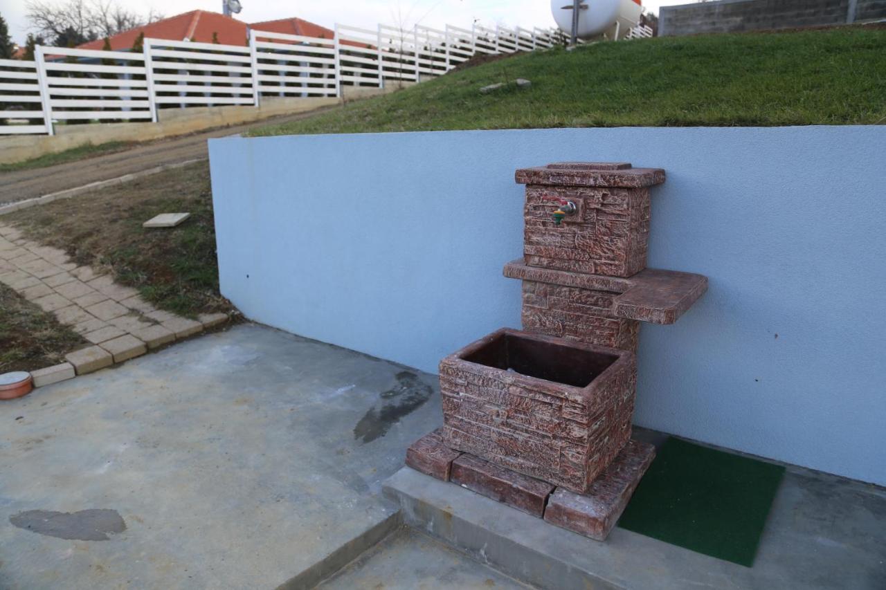 Fruskogorska Idila Apartmani Vrdnik Dış mekan fotoğraf