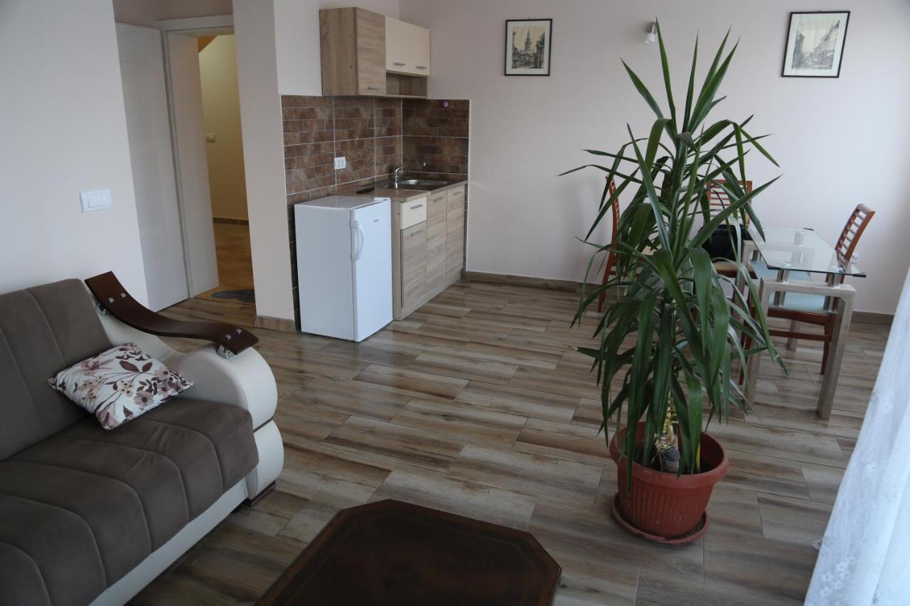 Fruskogorska Idila Apartmani Vrdnik Dış mekan fotoğraf