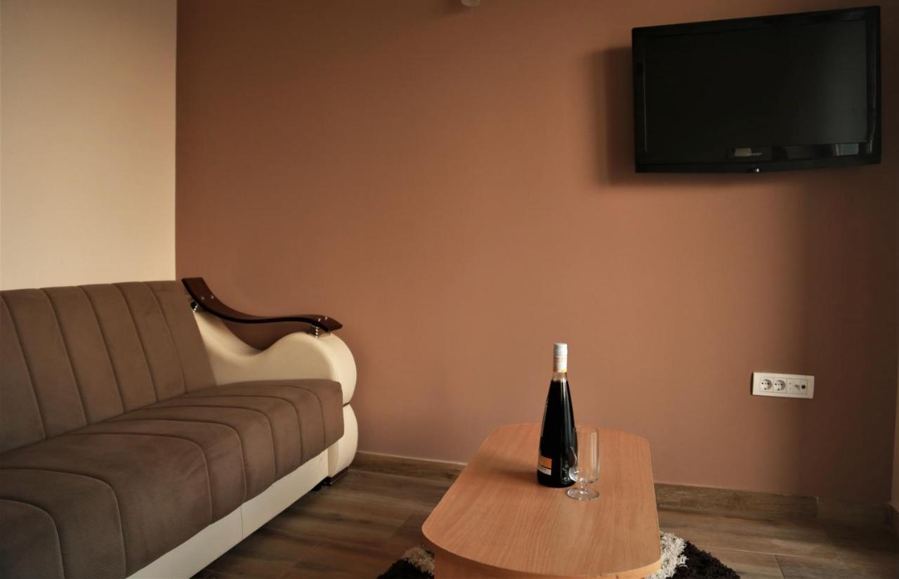 Fruskogorska Idila Apartmani Vrdnik Dış mekan fotoğraf